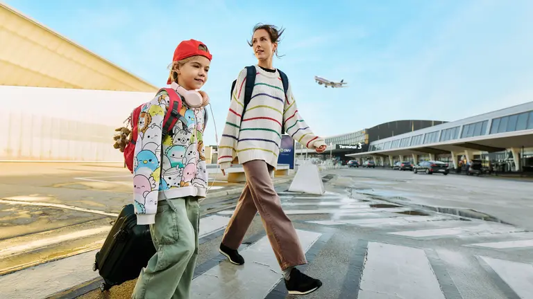 For flights that leave fewer traces.
