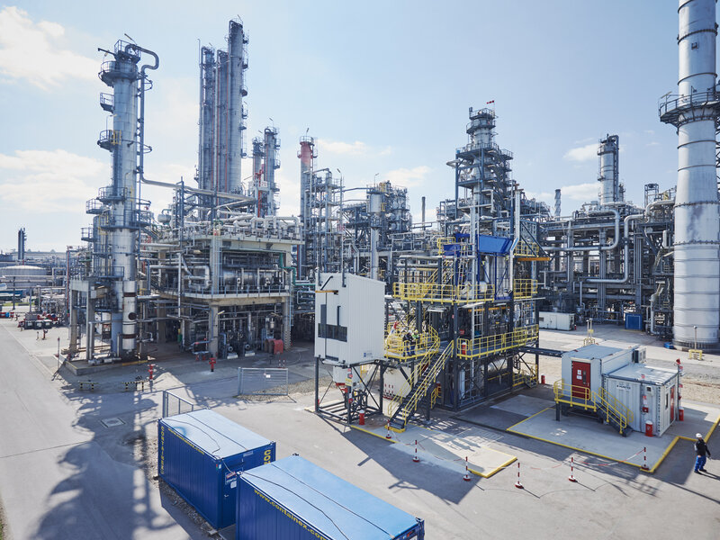 Omv Reoil Project Omv And Borealis Extend Their Partnership At The Industrial Site In Schwechat