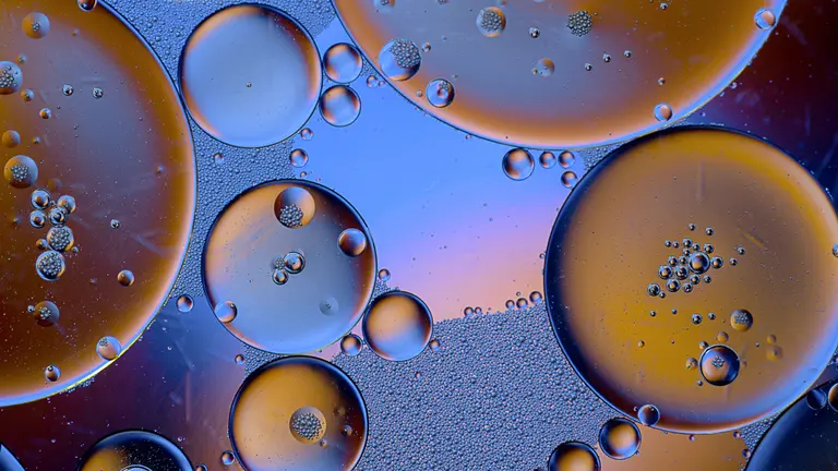 Sustainable-Base-Chemicals_Microscopic-Fluid